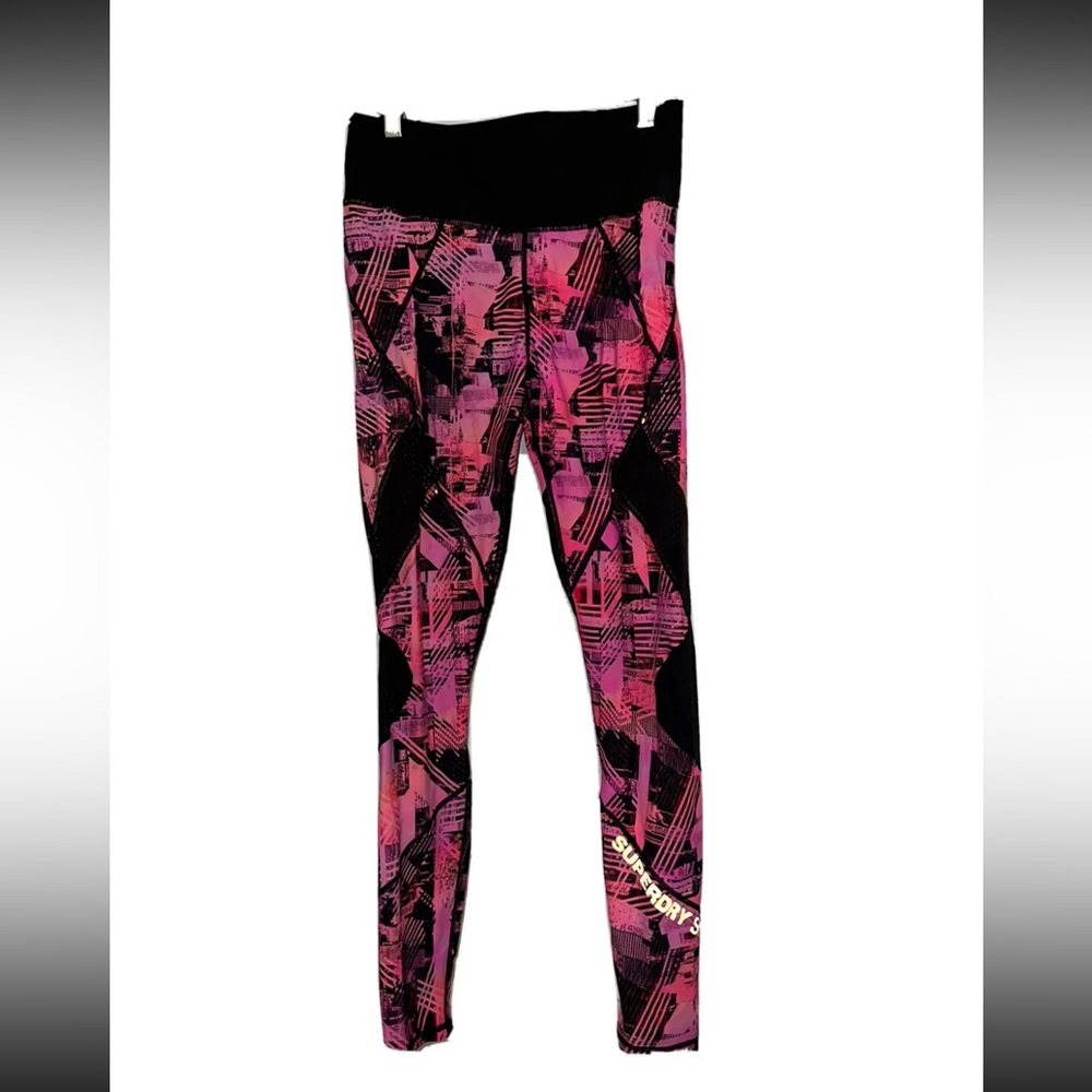 SuperDry Sport Pink and Black Leggings with Mesh and a Zipper Pocket Size 8